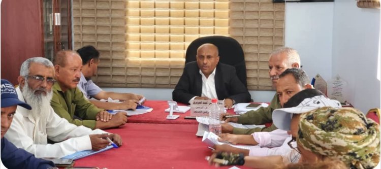 الضالع .. الحريري يشدد على التصحيح والمحاسبة خلال ترأسه الاجتماع النصف سنوي التنفيذي بمديرية الحصين