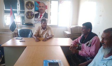 رئيس انتقالي زنحبار يلتقي عضو المجلس الاستشاري المتاضل أبو الشباب