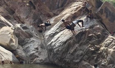 غرق شاب من محافظة تعز اليمنية في مسبح طبيعي بمودية أبين