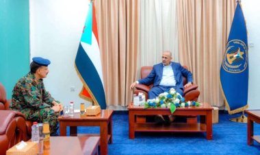 الرئيس الزبيدي يطلع على جاهزية قوات الأمن الخاصة في عدن ولحج وأبين والضالع