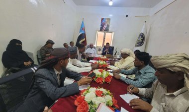 انتقالي سقطرى يناقش سير تنفيذ الأنشطة ومدى ارتباطها بالاحتياجات المجتمعية