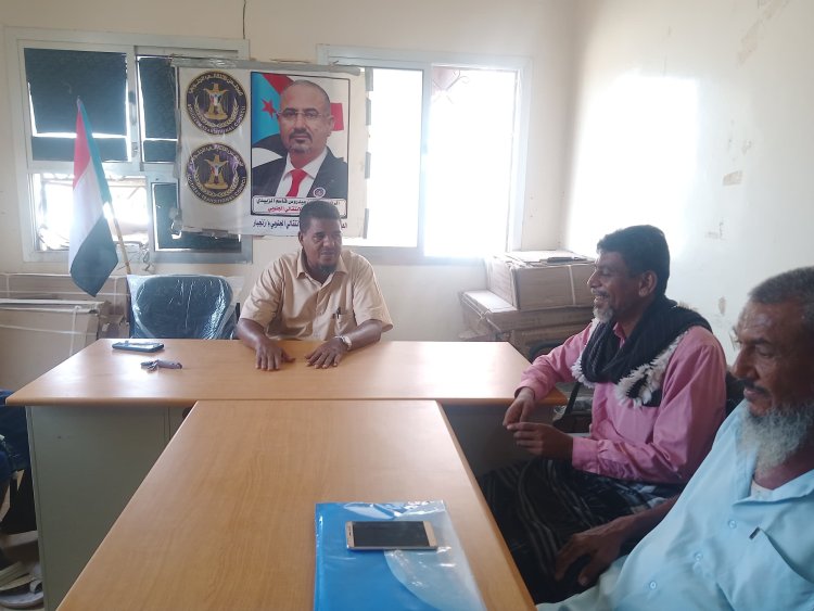 رئيس انتقالي زنحبار يلتقي عضو المجلس الاستشاري المتاضل أبو الشباب