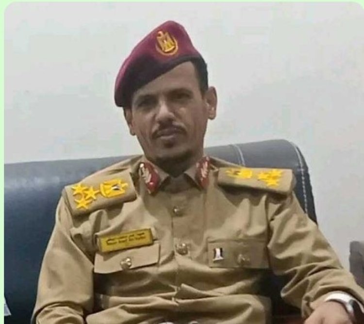 رئيس انتقالي زنجبار يهنئ العميد نصر عاطف بتعيينه قائدا عاما لألوية الدعم والإسناد ومحور أبين