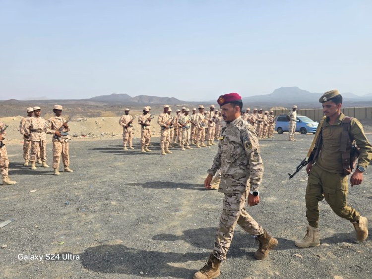 العميد نصر عاطف اليافعي قائد ألوية الدعم والإسناد يشيد بجاهزية اللواء الثاني دعم واسناد بمحور أبين