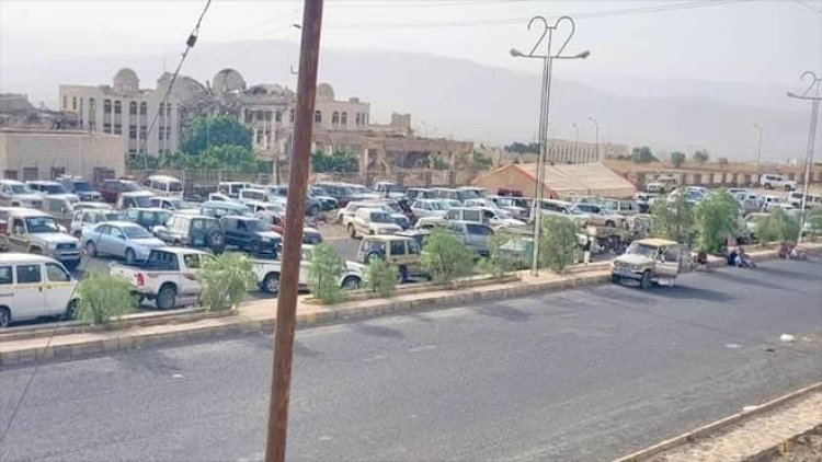 توتر عارم في العاصمة اليمنية صنعاء: مقتل شيخ قبلي واحتجاز ابنته يشعل احتجاجات قبائل أرحب