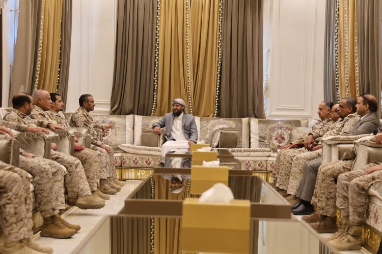 اجتماع حاسم في العاصمة عدن: قيادة الدفاع تقر خطوات ميدانية حازمة بإشراف المحرّمي