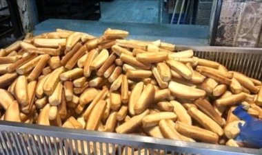 إغلاق عدد من الأفران في عدن بعد رفض الالتزام بالتسعيرة الجديدة للروتي