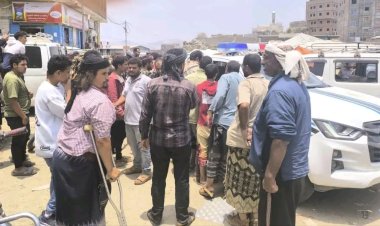 قوات الحزام الأمني بقطاع المفلحي تواصل حملاتها الميدانية لتثبيت الأسعار وضبط المخالفات