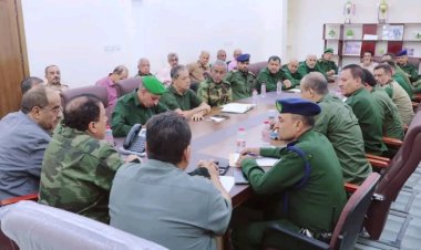 لقاء موسع يناقش عددًا من القضايا الأمنية والمستجدات الراهنة في العاصمة عدن