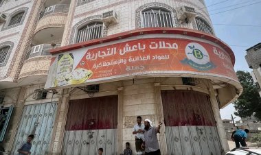 أغلاق محلات مخالفة من كبار المستوردين وتوقيف عددًا من رؤساء اللجان خلال حملة خفض الأسعار في السيلة والممدارة