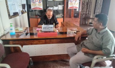 مدير عام مكتب الصحة بأبين يناقش احتياجات القطاع الصحي بمديرية خنفر