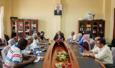 اجتماع لمناقشة شراكة جامعة عدن ومحلي صيرة  لإسناد ملف إدراج كريتر ضمن قائمة التراث العالمي