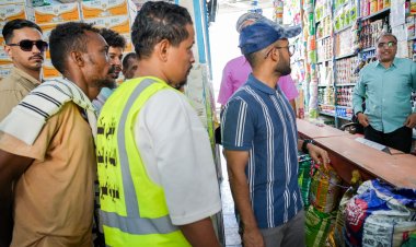 استمرار النزول الميداني لمدير عام صيرة لمراقبة أسعار المواد الغذائية