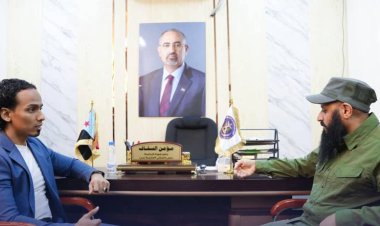 السقاف يشيد جهود قوات الحزام الأمني في تعزيز الاستقرار بالعاصمة عدن والجنوب خلال لقائه بالوالي