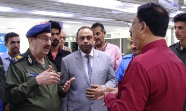 الرملي يتفقد إدارة الجوازات بمطار عدن ويشيد بمشروع التأشيرة الإلكترونية ودور المنظمة الدولية للهجرة