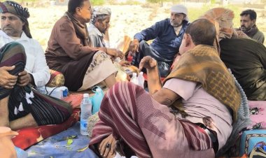 بتكليف من العميد نبيل المشوشي.. رئيس عمليات اللواء  يؤدي واجب العزاء لأسرة الشهيد أحمد حسين هيثم بردفان