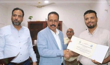 رئيس صندوق صيانة الطرق يكرّم مبادرة تأهيل خط أبين الدولي ويؤكد استمرار الدعم