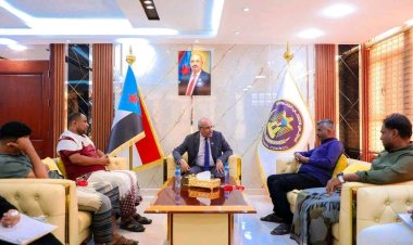 الكثيري يلتقي إدارة نادي تضامن حضرموت المُشارك في دوري أبطال الخليج للأندية