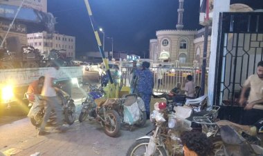 حملة أمنية مكثفة في عدن لضبط الدراجات النارية المخالفة بالمناطق الحيوية