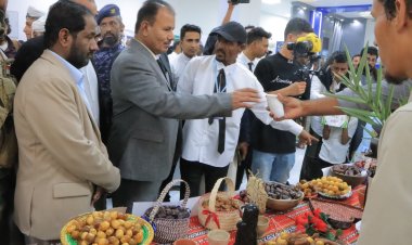 وكيل محافظة حضرموت مديريات الوادي و الصحراء يفتتح معرض النخيل والتمور والخيمة التسويقية والقرية التراثية بسيئون