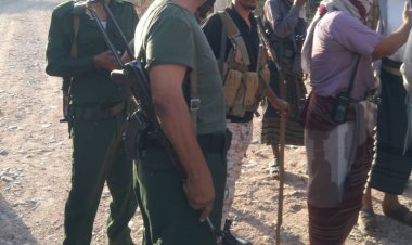 حملة أمنية واسعة في المحفد ضد تجمعات الأفارقة غير النظاميين بتوجيهات مدير أمن أبين