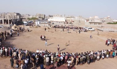 المشوشي يقود صلحًا تاريخيًا بين يافع والعقارب.. التسامح ينتصر على الفتنة