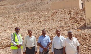 سيئون.. تسليم موقع حفر وتجهيز بئر بمدودة للمقاول المنفذ