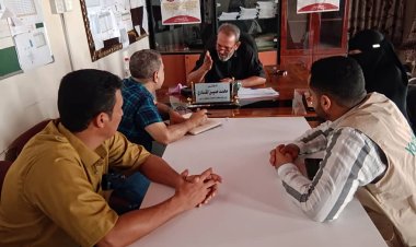 مدير عام صحة أبين يبحث مع مؤسسة يمان تحديثات برنامج القسائم والتدخلات الصحية القادمة