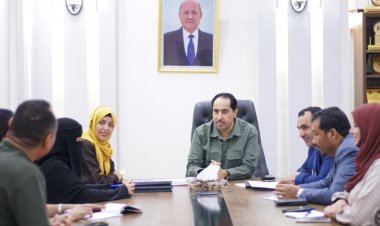 وزير الشباب والرياضة يناقش مع مؤسسة ومركز أيادي العطاء سبل التعاون المشترك