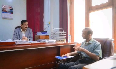 المحافظ بن الوزير يطلع على نشاط فرع هيئة الشؤون البحرية ويؤكد على أهمية دورها السيادي والرقابي