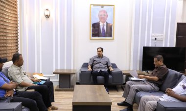 وزير الشباب والرياضة يطلع على برنامج مكتب الوزارة بمحافظة لحج