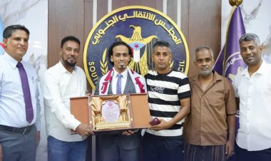 نادي شعب حضرموت يكرم السقاف تقديراً لدعمه المتواصل للرياضة والشباب