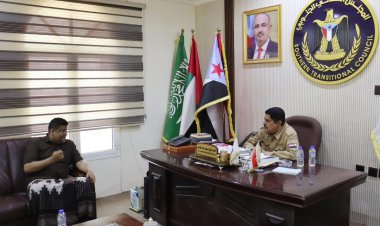 العميد المحمدي يلتقي مدير عام مكتب السياحة بساحل حضرموت