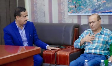 المحافظ بن الوزير يستقبل نائب المدير العام السابق لشركة OMV النمساوية