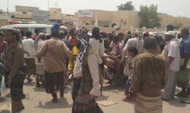 وفاة أب وثلاثة من أولاده في حادث مروري مؤسف على خط زنجبار – جعار