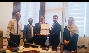 شبوة تعزز شراكتها مع أطباء بلا حدود وتكرّم جهودها الإنسانية