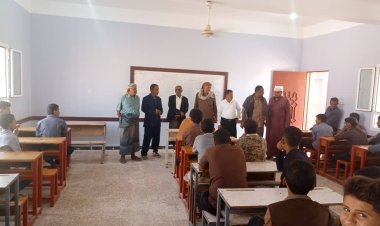 السلطة المحلية وإدارة التربية والتعليم بمديرية حبان يدشّنان العام الدراسي الجديد 2025-2026م