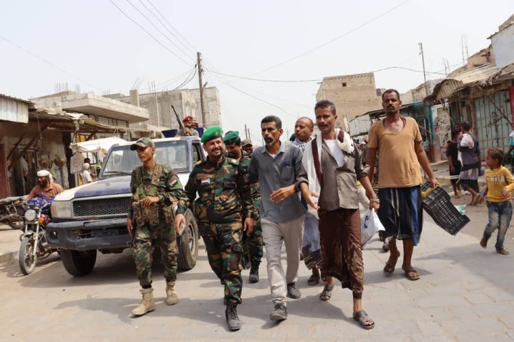 لحج.. حملة رقابية موسعة تستهدف الأسواق في الحوطة وتبن