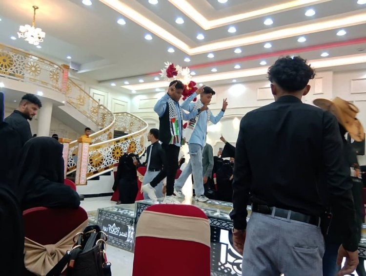 للعام الثالث على التوالي.. مدارس الثبات الأهلية بمديرية زنجبار تكرم أوائل طلابها للعام الدراسي 2024-2025