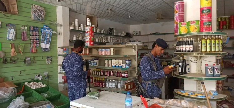 حملة أمنية لضبط أسعار السلع في الأسواق المحلية في مديريات وادي وصحراء حضرموت