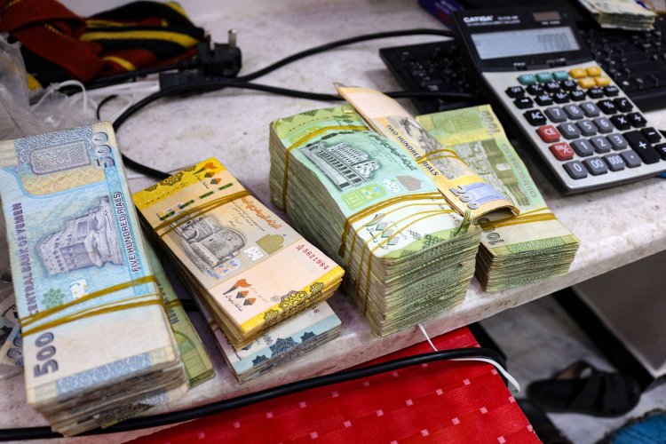 جمعية الصرافين تطالب بكشف دورها الحقيقي في إنقاذ العملة