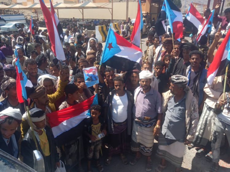 أهالي المسيمير يؤيدون ضوابط تزويج الفتيات: حماية للأسر وردع للزواج المؤقت