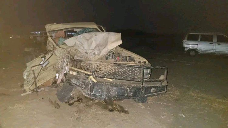 عاجل.. حادث مروري مروع ووفاة 3 أشخاص وإصابة آخرين بأبين