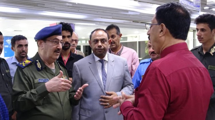 الرملي يتفقد إدارة الجوازات بمطار عدن ويشيد بمشروع التأشيرة الإلكترونية ودور المنظمة الدولية للهجرة