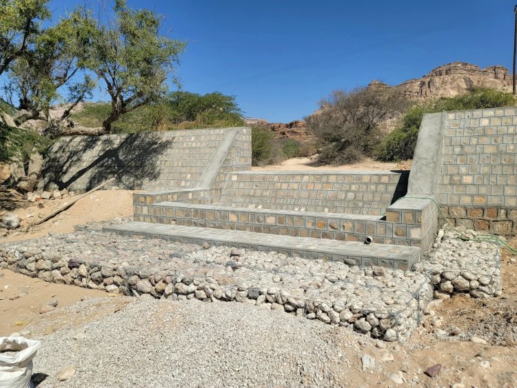 تسليم مشاريع زراعية بـ363 مليون ريال لدعم الري والأمن الغذائي في وادي عماد بحبان