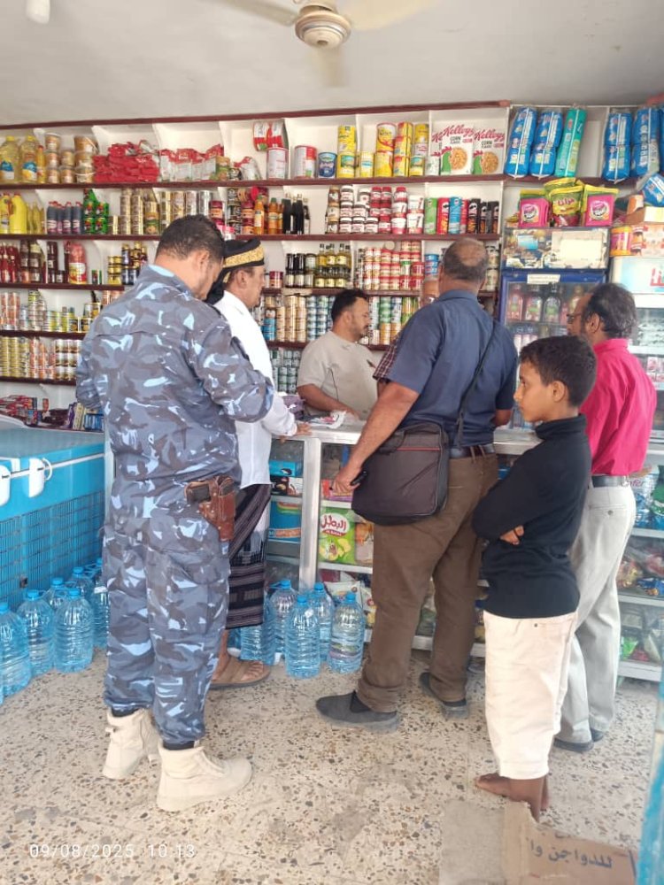 حملة ميدانية في دارسعد لضبط الأسعار وإلزام الباعة بالتسعيرة الجديدة