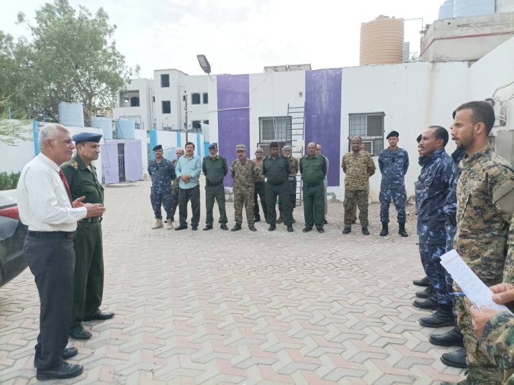 مدير التوجيه بشرطة عدن يؤكد على رفع الجاهزية الأمنية وتطوير الأداء لمواجهة التحديات