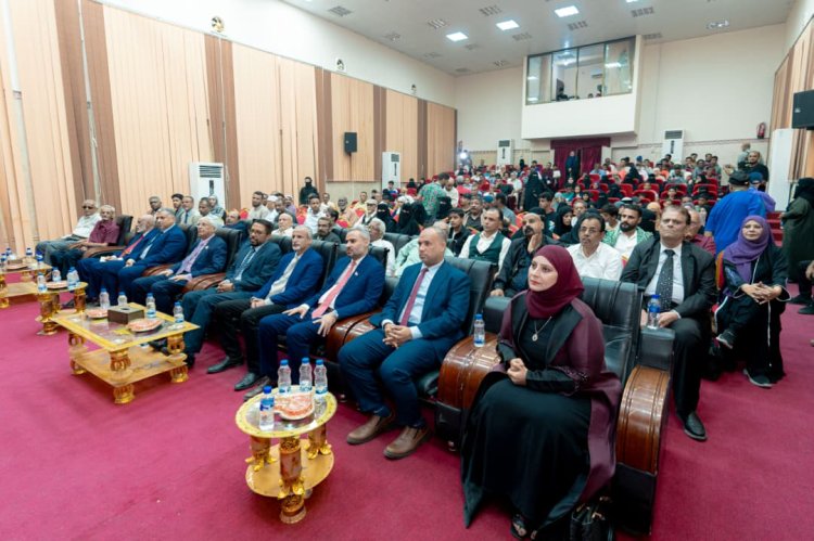 برعاية محافظ العاصمة لملس.. مكتب الثقافة يدشّن مشروع مسرح عدن ويكرّم روّاده الأوائل