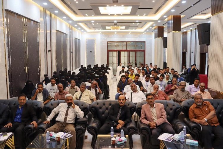 برعاية الرئيس عيدروس الزبيدي.. منسقية انتقالي جامعة حضرموت تدشن الملتقى الطلابي الصيفي بنسخته الثانية