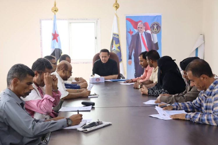 انتقالي لحج يعقد اجتماعه الدوري ويؤكد أهمية الالتزام التنظيمي ودعم الاستقرار الاقتصادي